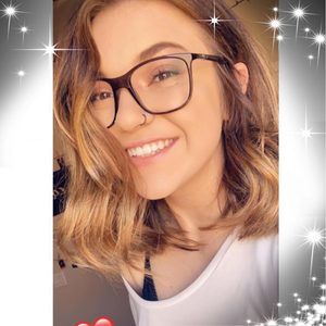 Meet your Posher, Cristina